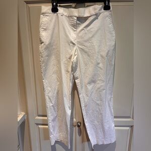 Moda International size 8 white crop pants cotton & lycra